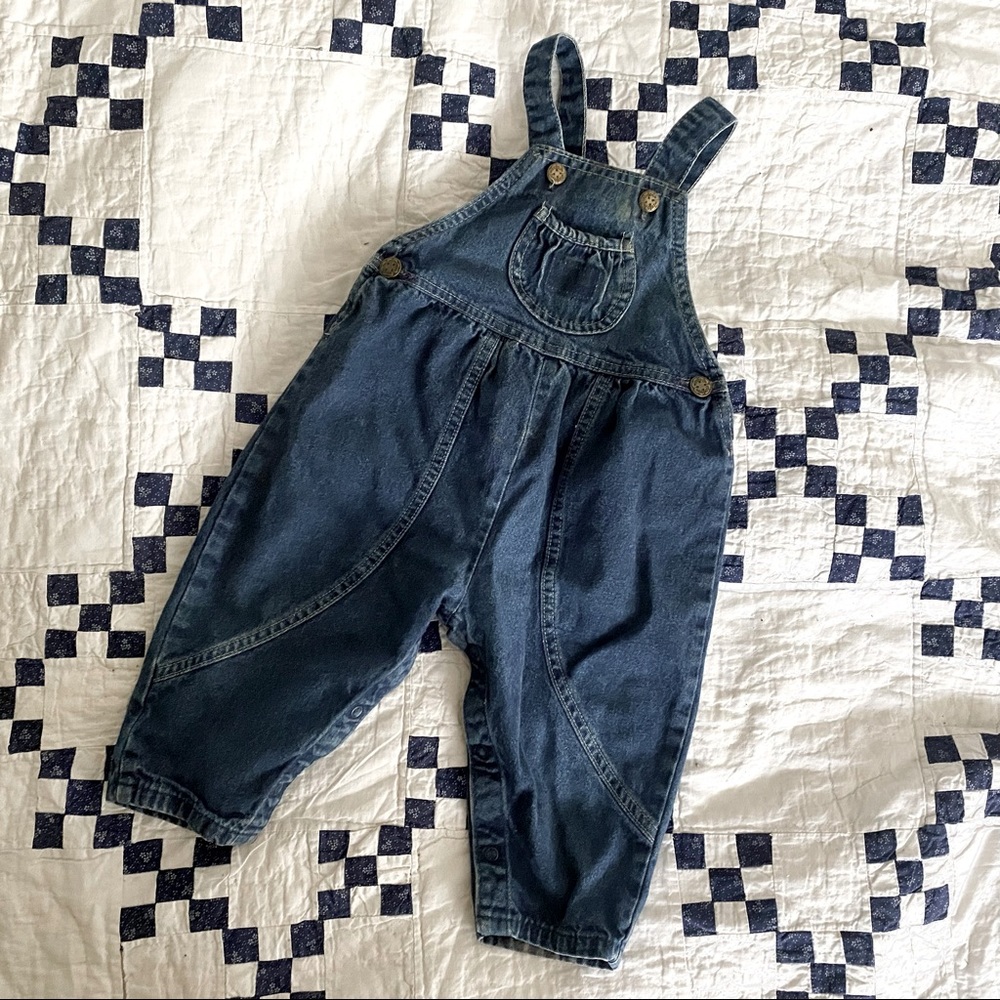 Osh Kosh Dungarees / medium Blue / 24m